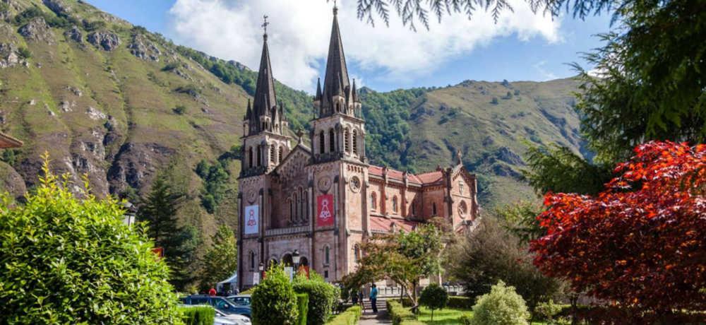 Apartamentos Rurales La Caviana Кангас-де-Онис Экстерьер фото