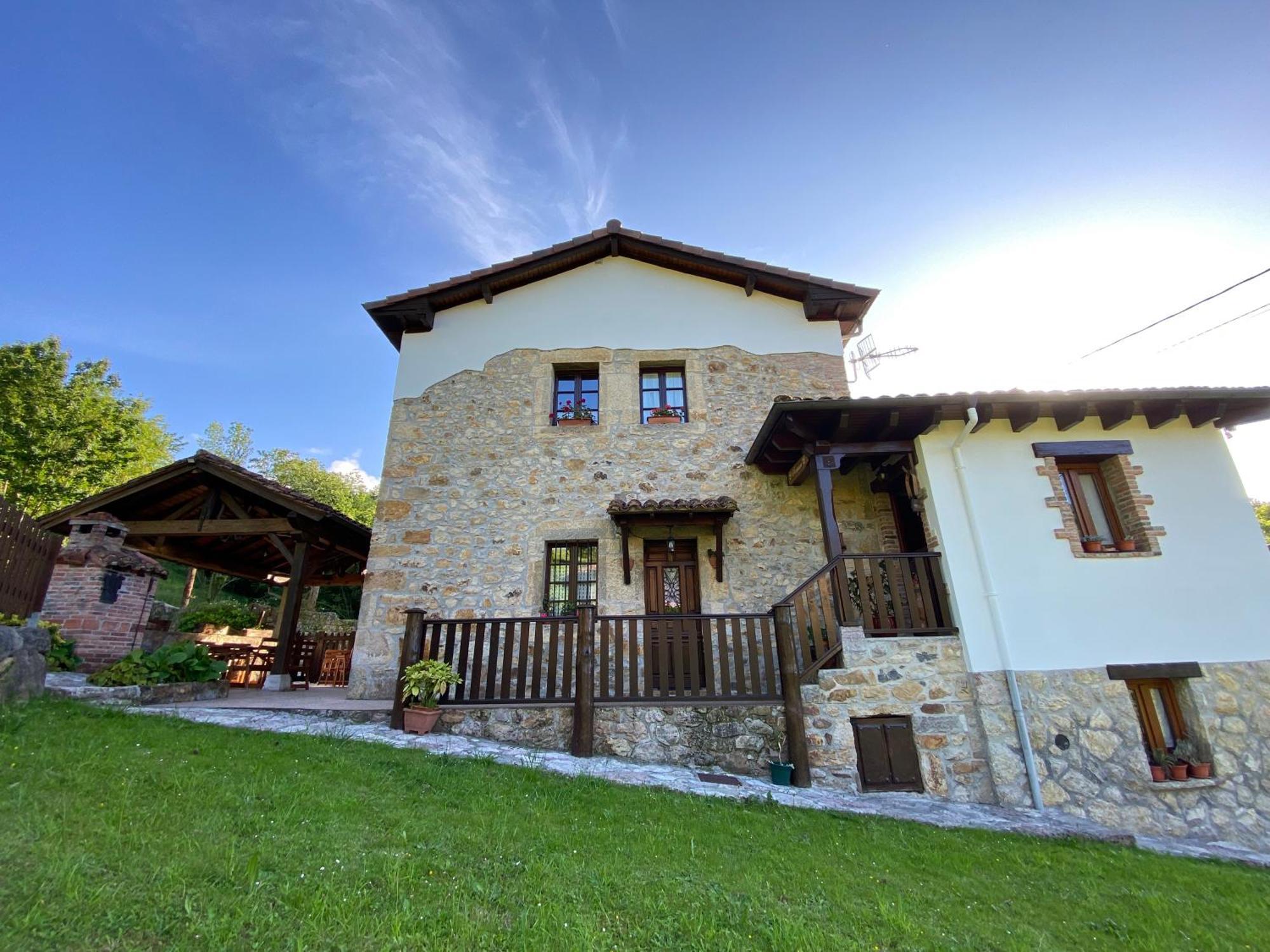 Apartamentos Rurales La Caviana Кангас-де-Онис Экстерьер фото